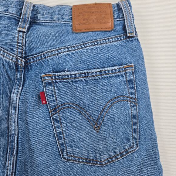 Levi's Premium High Rise Distressed Ribcage Straight Ankle Jeans Women's Size 27 - Picture 9 of 9